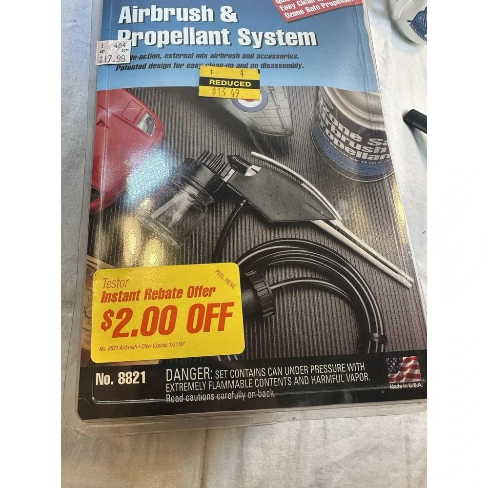 Vintage Testors Airbrush & Propellant Kit System No. 8821 -1997 Model USA Sealed